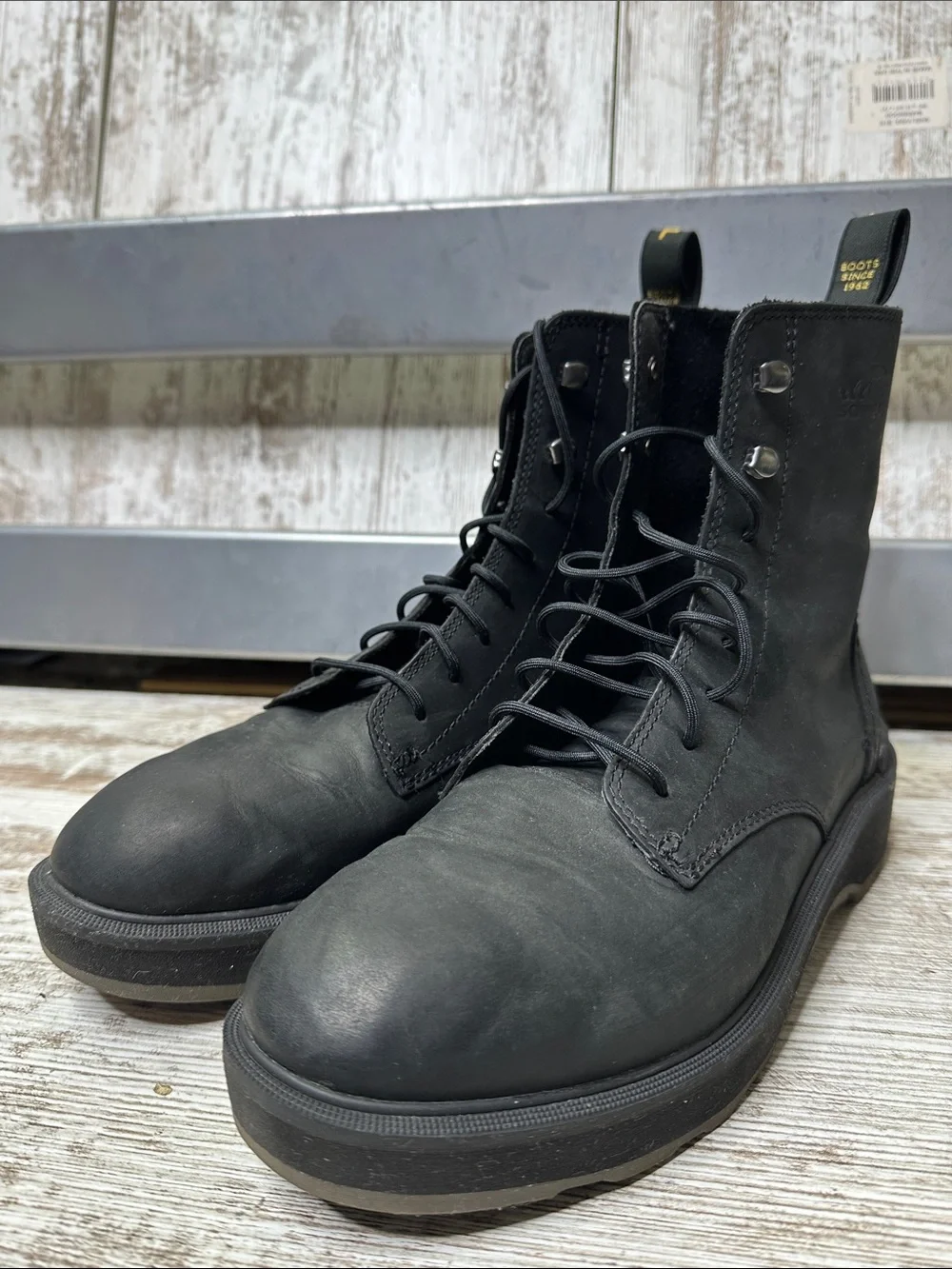 Sorel Black Hi-Line Waterproof Lace-Up Boot Sz 9